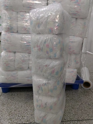 El bebé de la tela no tejida levanta el grado disponible B del pañal de los pantalones